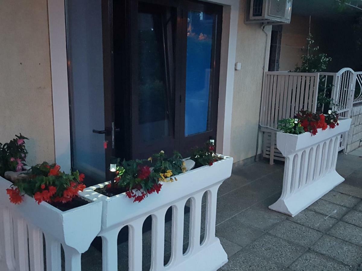 Apartman"Petra" Krk Town Exterior foto